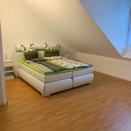 Wunderschoenes 140 Qm Reihenhaus Im Zeisigring 6, 칼텐키르헨 외부 사진